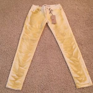 Yellow Tye Dyed Levi’s  536 Size 3/26
